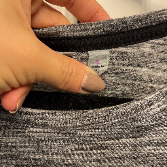 Athleta front tie long sleeve tee - small - Picture 3 of 7